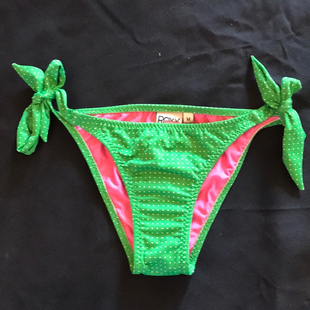 New minimum coverage Roxy swimsuit bottoms